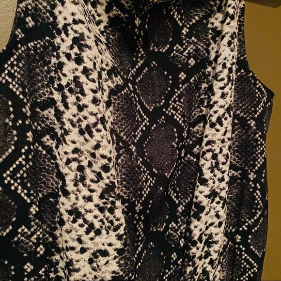 R D Style Snake Skin  Romper - Picture 3 of 9